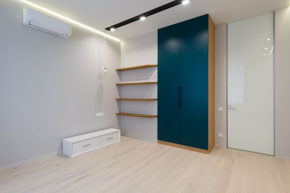 Console & Armoire
